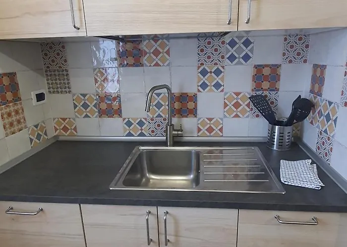 A 26 Passi فيناريا ريالي